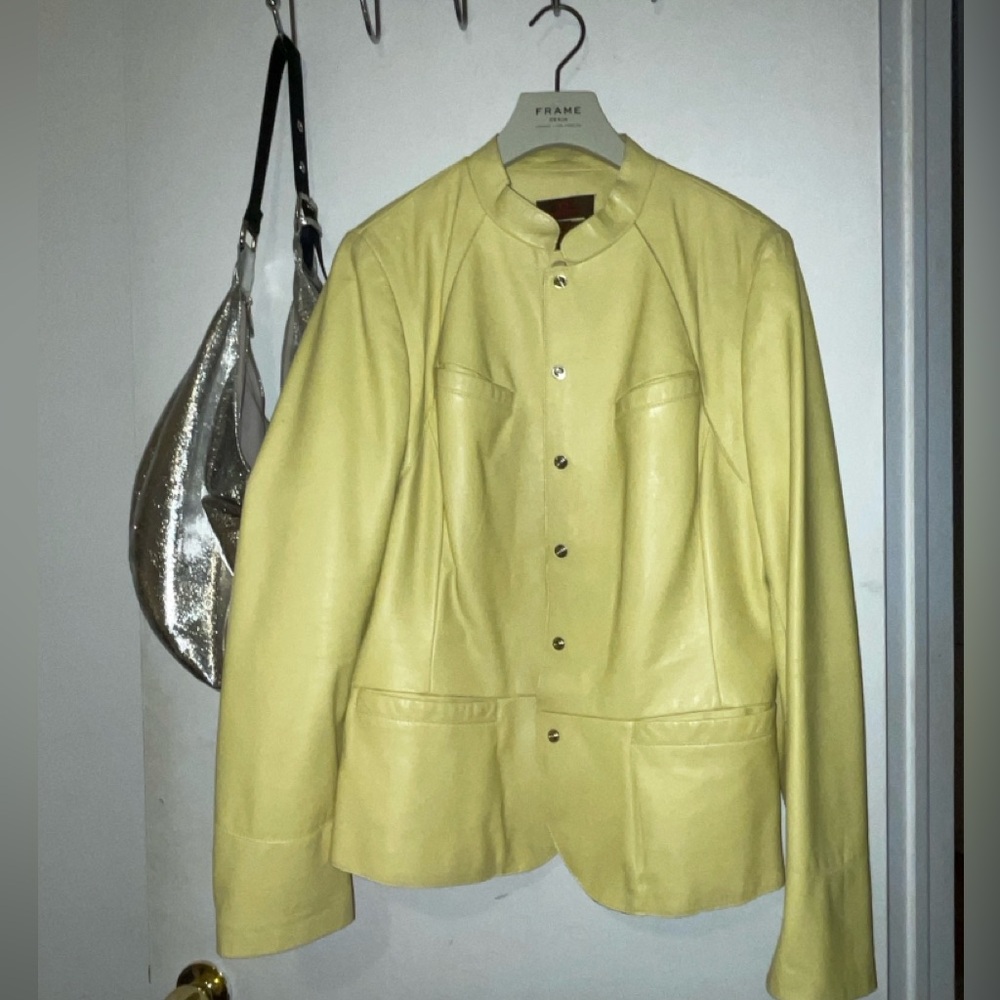 Danier leather jacket - lemon lime 🍋‍🟩